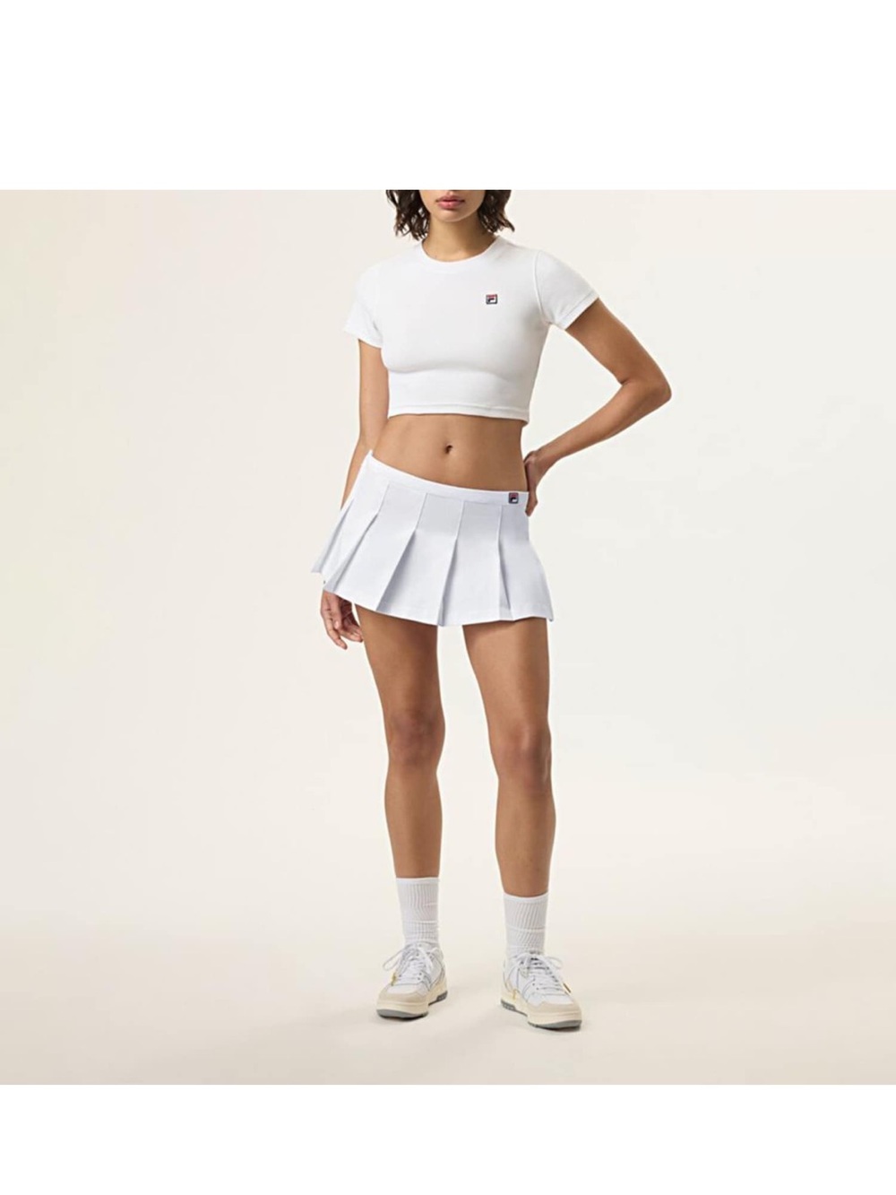 FILA x HAILEY white Pleated Mini Skirt - size XS/ 2 US- Urban Outfitters - NWT